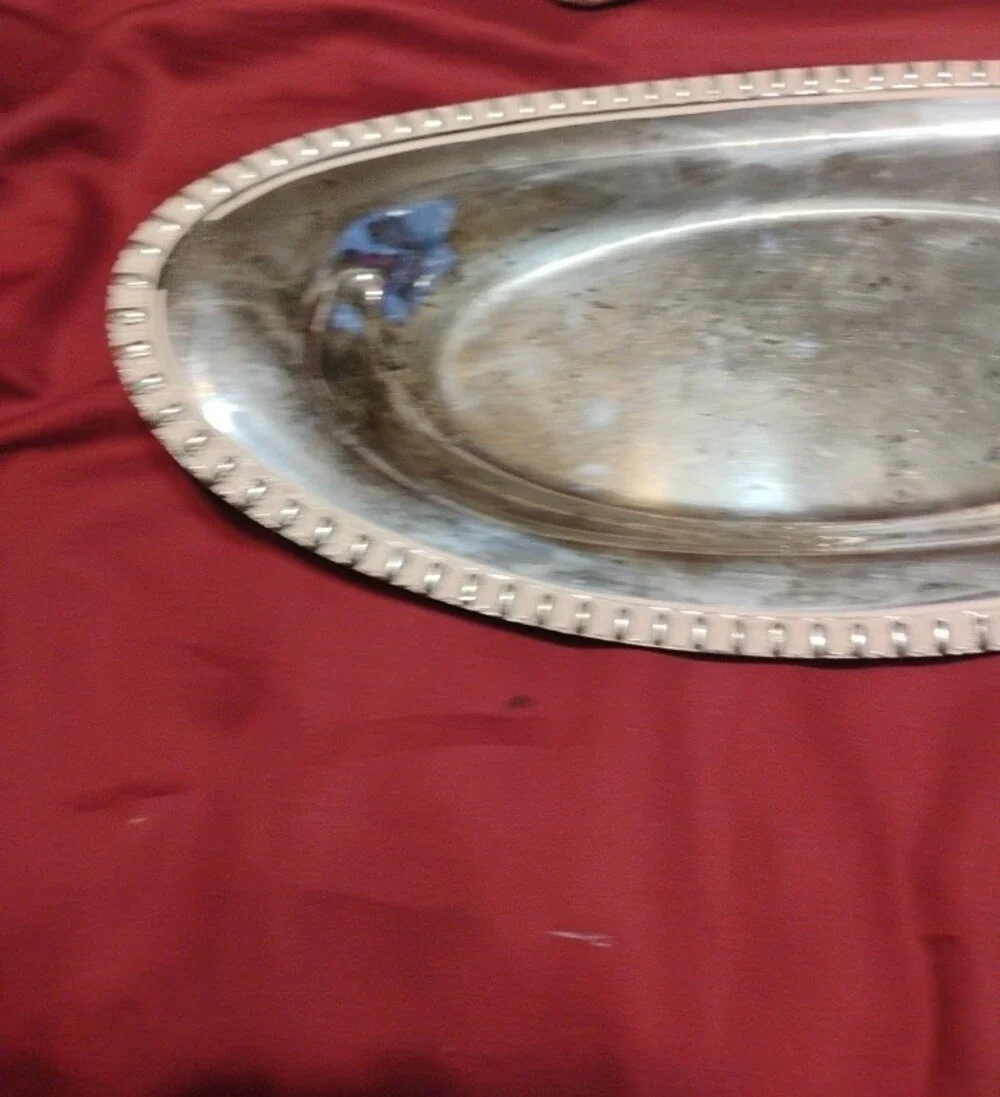 Silver plate Oval Bread Vintàge Serving Tray - Classic Home Dining